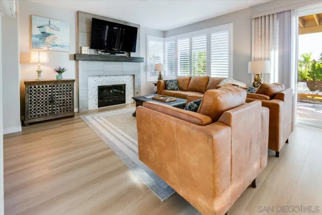 $1,175,000 | 2451 Country View Glen, Escondido, CA 92026