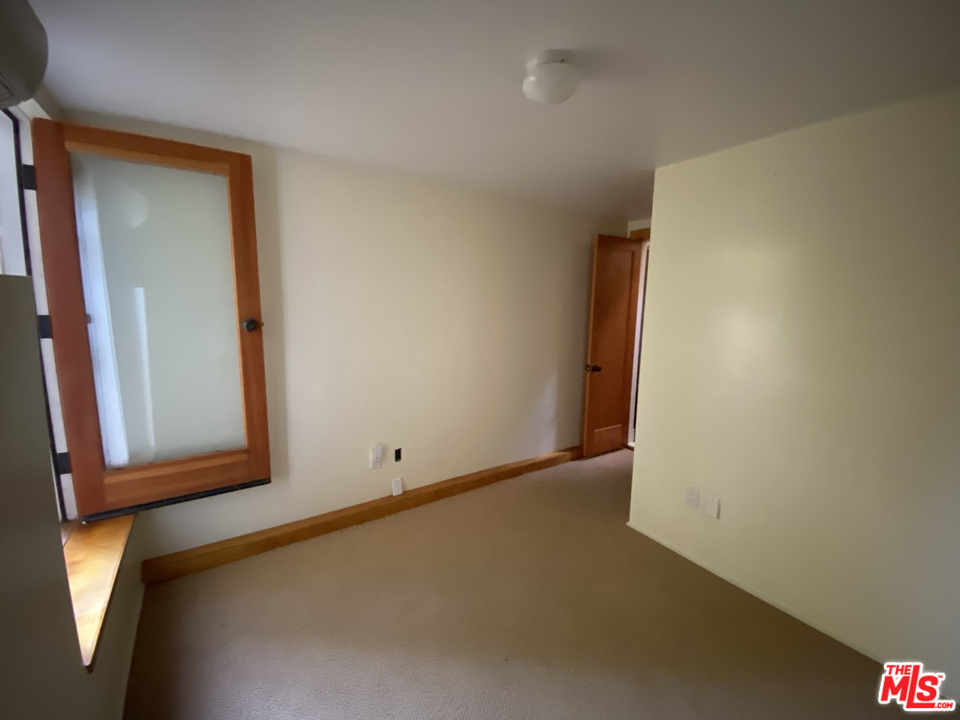 40 B Haldeman Road Santa Monica, CA 90402 - Photo 18 of 20