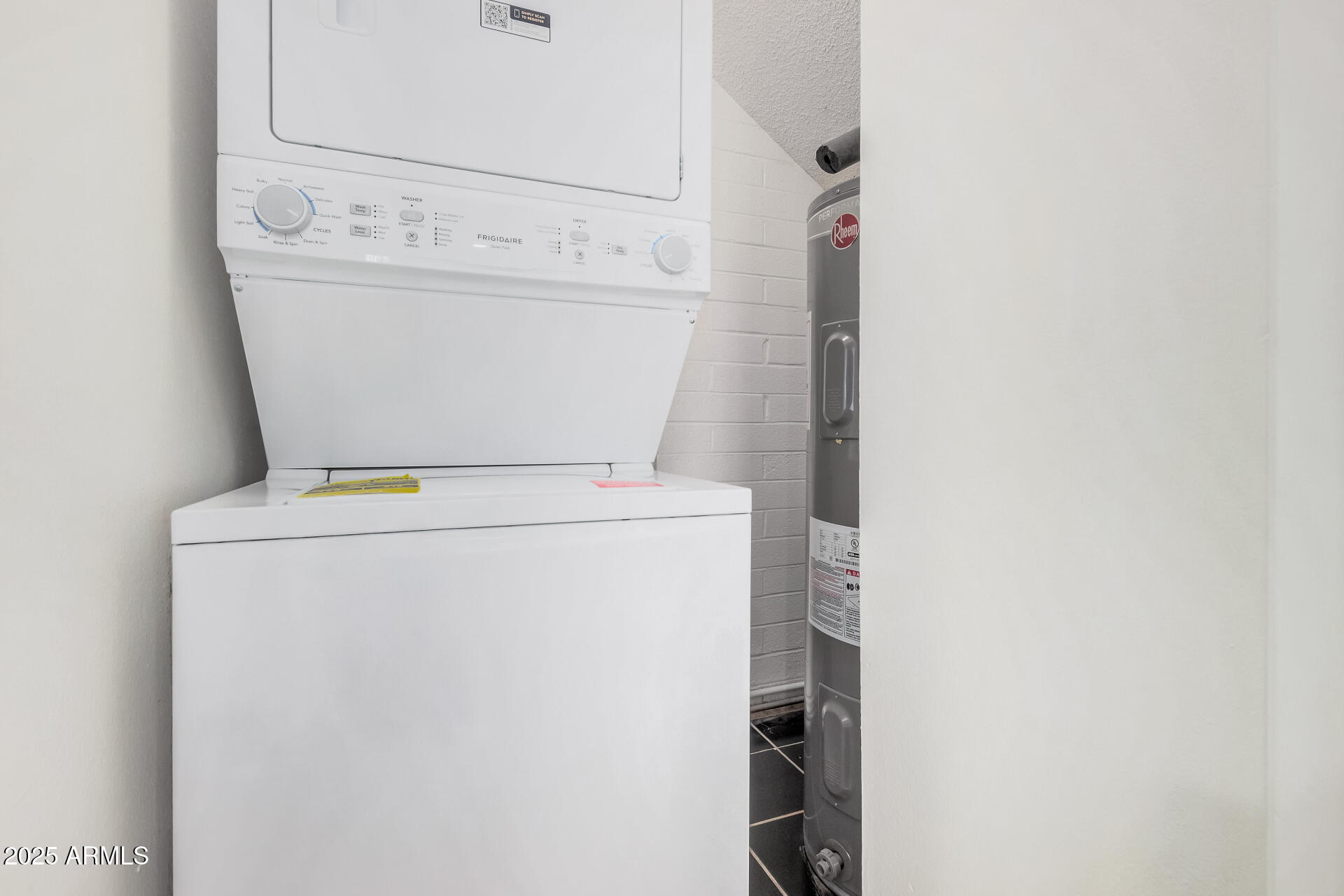1804 West Tuckey Lane, Unit 1 Phoenix, AZ 85015 - Photo 22 of 25 a utility room with dryer and washer