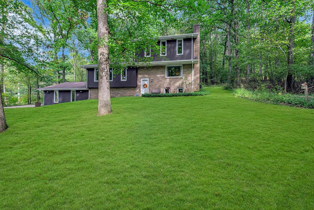 187 Dehaven Road Beaver Falls, PA 15010 - Photo 2 of 37 Gallery Image 2