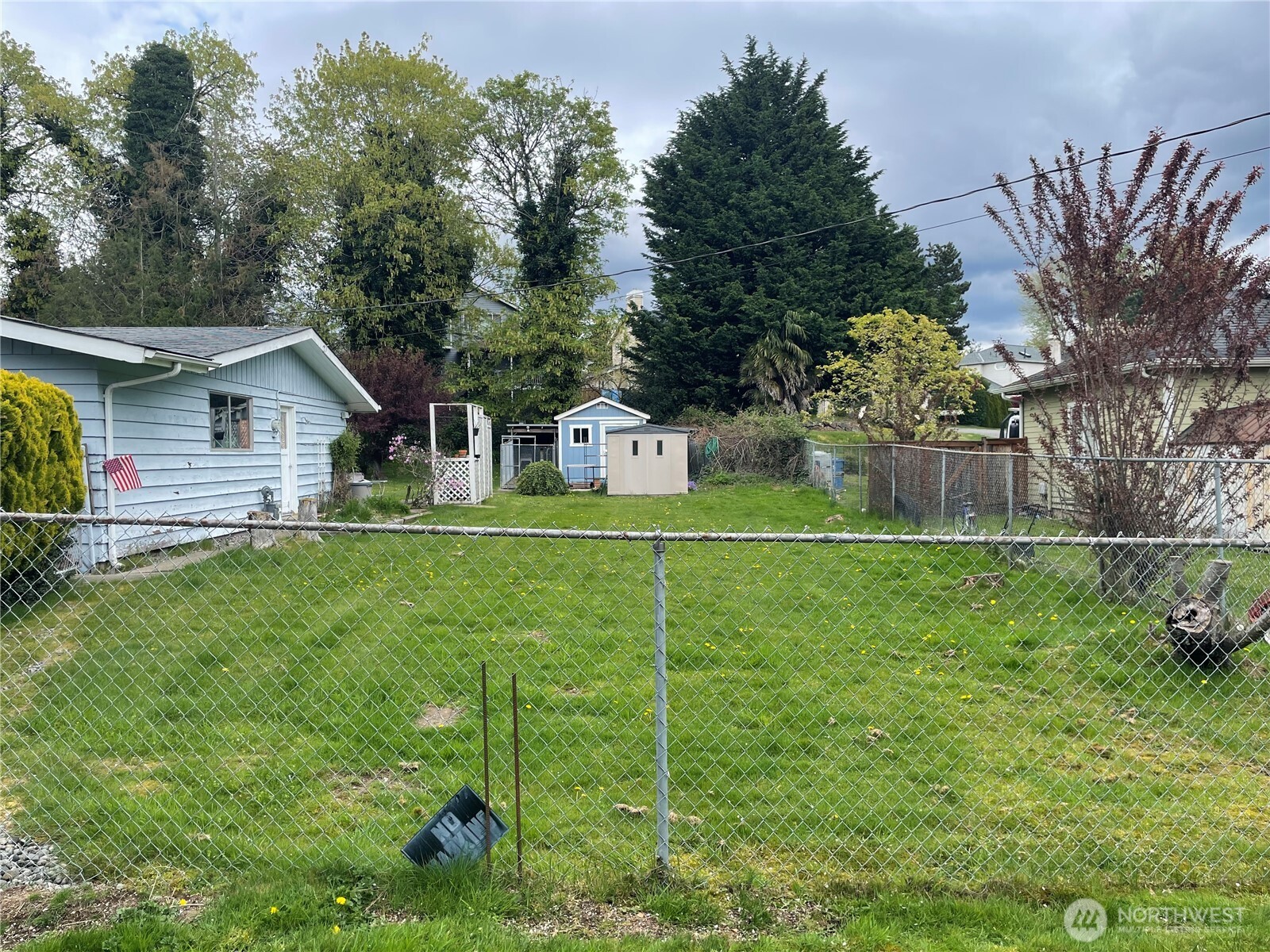 11054 Southeast 192nd Street Renton, WA 98055 - Photo 2 of 11 Gallery Image 2