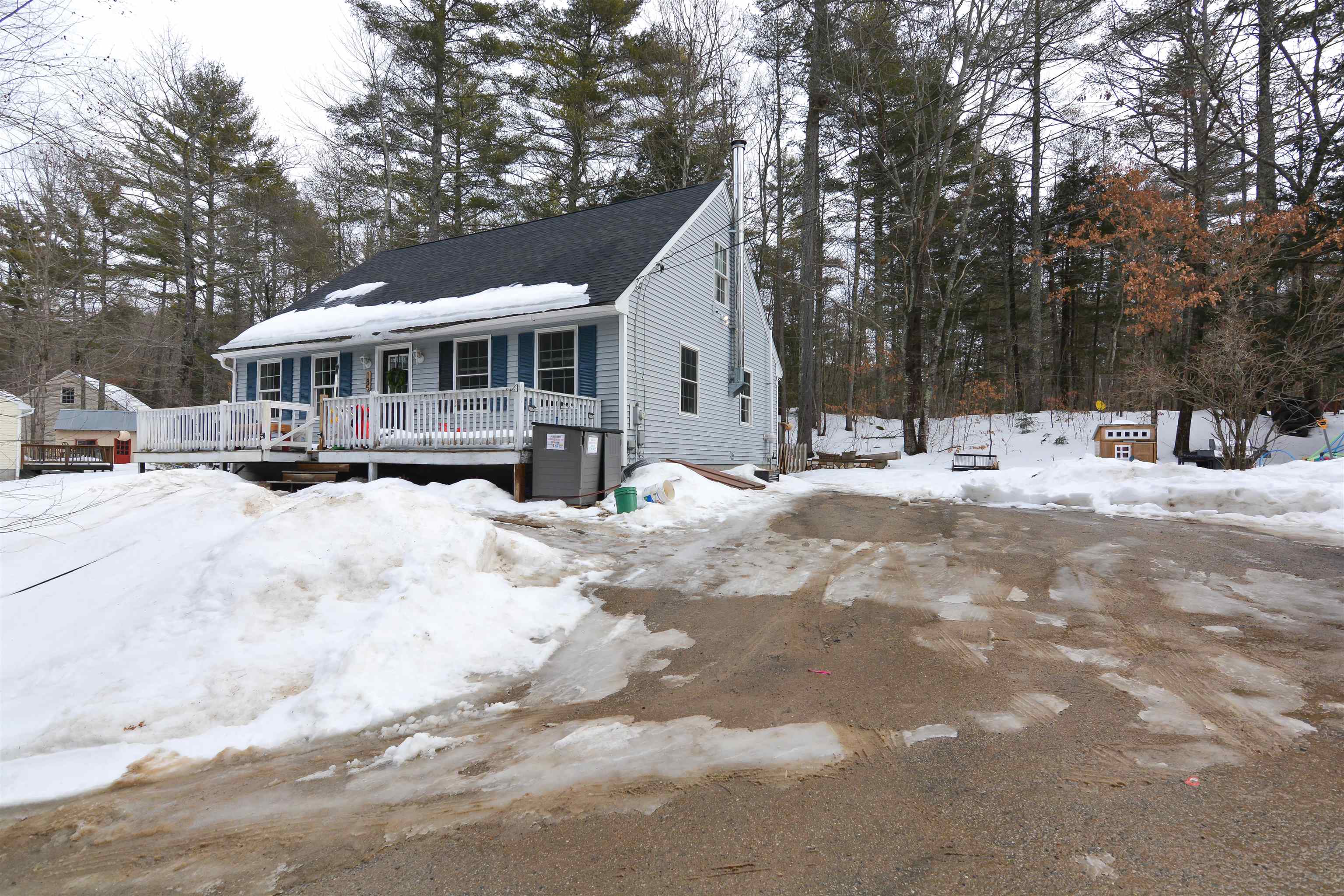185 Berry River Road Barrington, NH 03825 - Photo 2 of 43