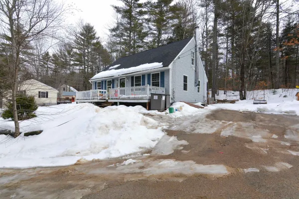 $389,900 | 185 Berry River Road, Barrington, NH 03825
