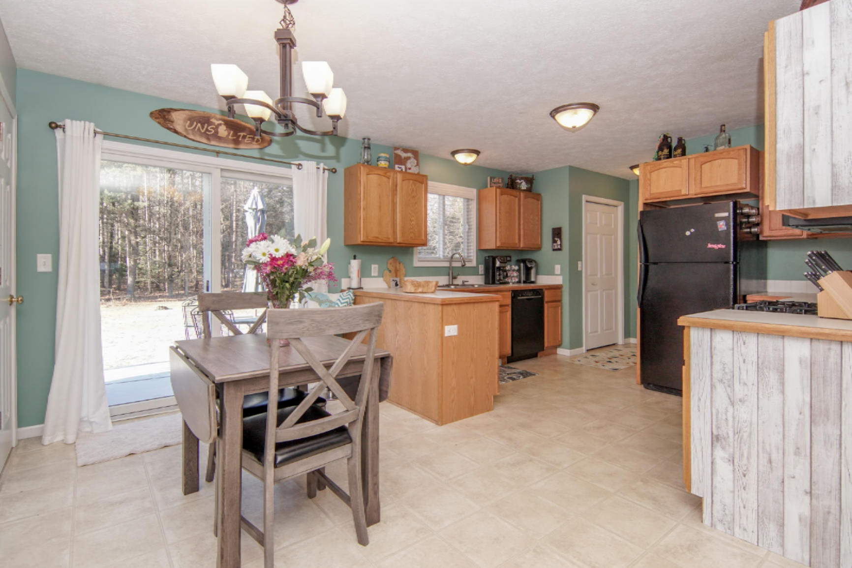 3595 Ross Road Muskegon, MI 49445 - Photo 12 of 37 12