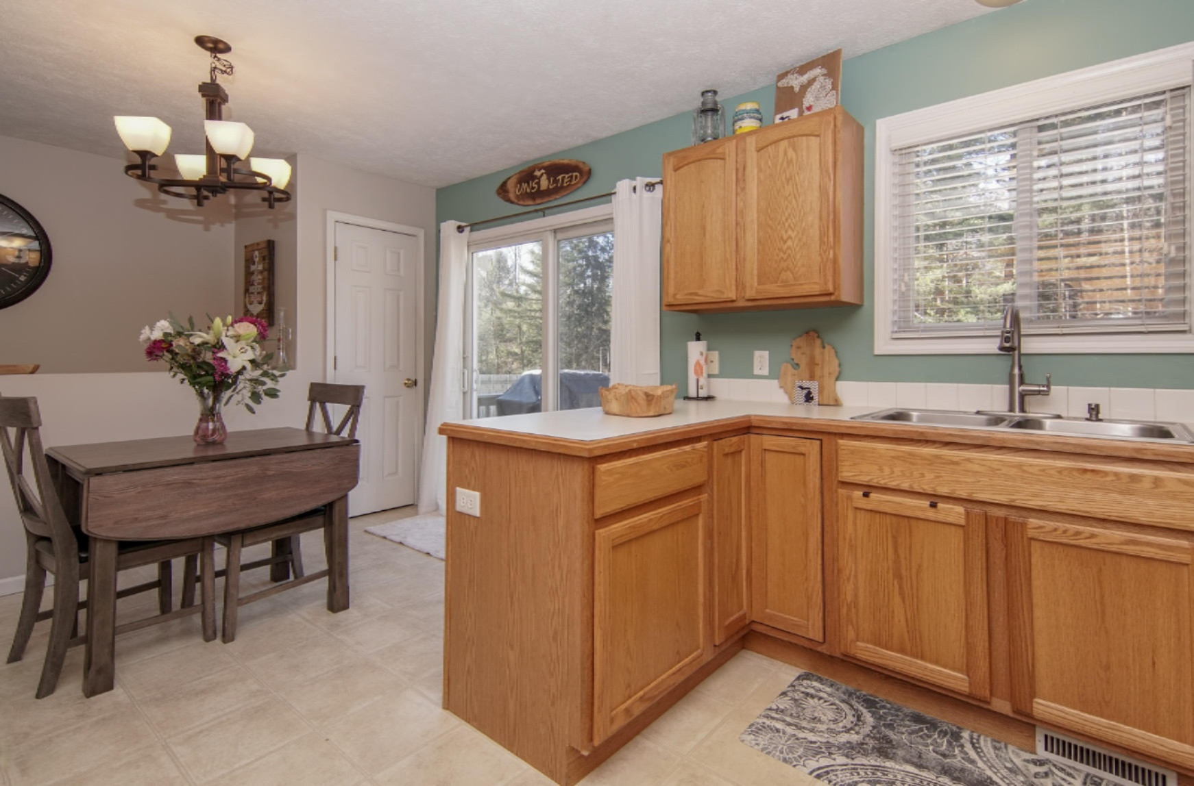 3595 Ross Road Muskegon, MI 49445 - Photo 15 of 37 15