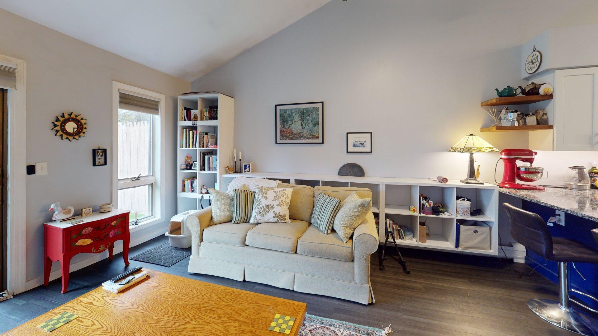 10 Hubbard Farms Road, Unit 7 Orono, ME 04473 - Photo 8 of 31 10-Hubbard-Farms-Living-Room