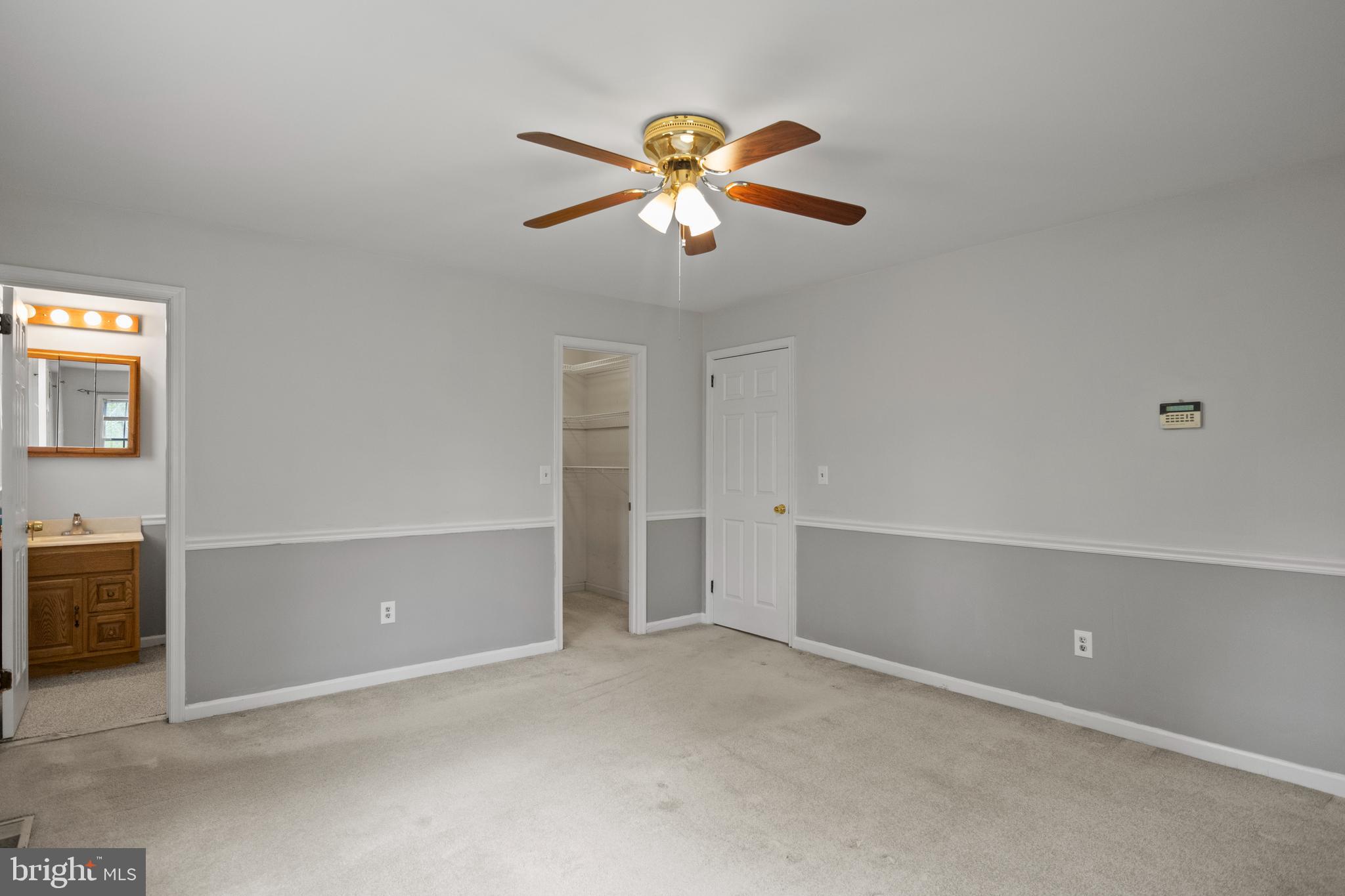 2162 Smoky Road Huntingtown, MD 20639 - Photo 17 of 38 Master bedroom