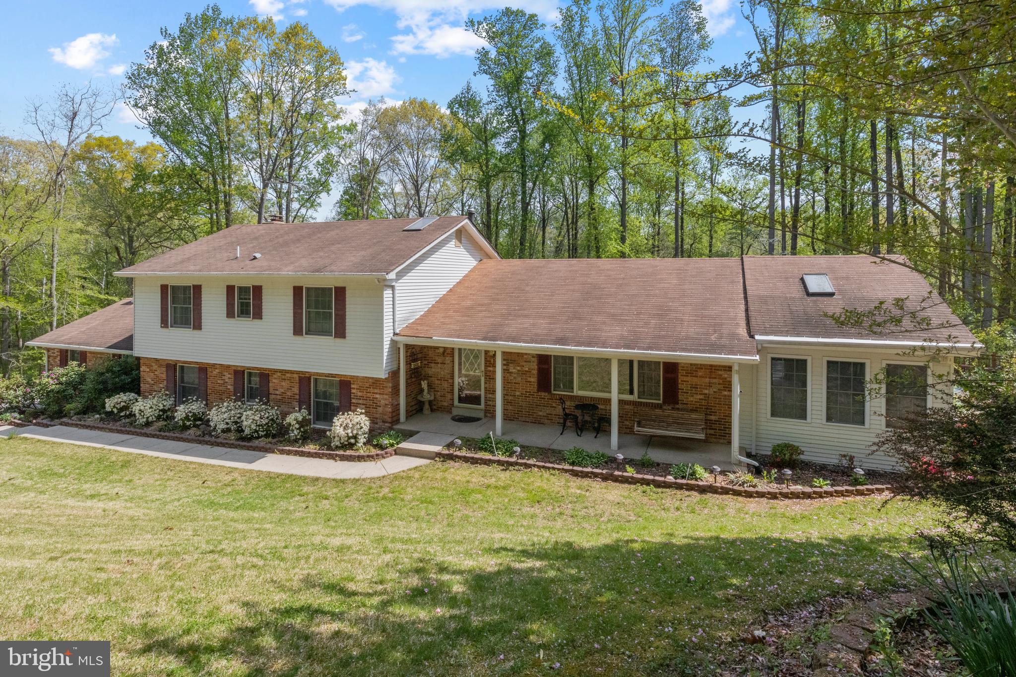 2162 Smoky Road Huntingtown, MD 20639 - Photo 2 of 38 Front View of House