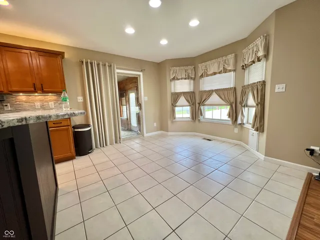 $379,000 | 1992 Austin James Lane, Seymour, IN 47274