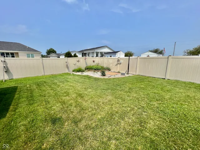 $379,000 | 1992 Austin James Lane, Seymour, IN 47274