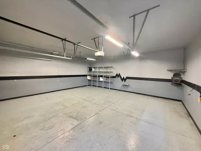 $379,000 | 1992 Austin James Lane, Seymour, IN 47274