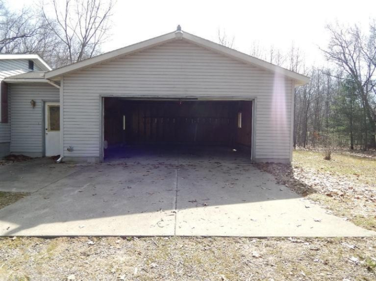 11534 Henderson Road Montague, MI 49437 - Photo 5 of 20 Additional Photo