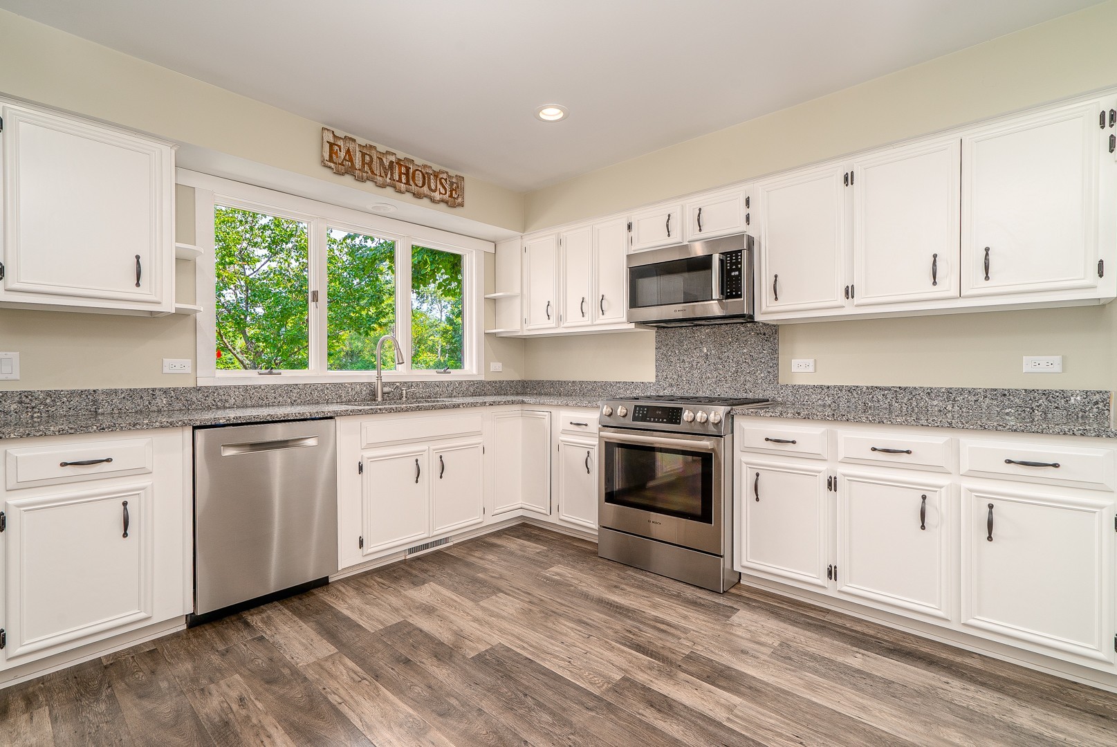 17520 West Manhattan Road Elwood, IL 60421 - Photo 4 of 26