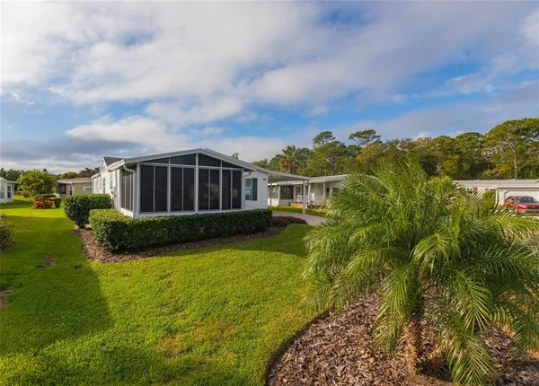 $249,900 | 606 Mooring Lane, Edgewater, FL 32141