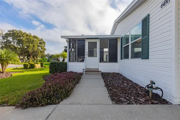 $249,900 | 606 Mooring Lane, Edgewater, FL 32141