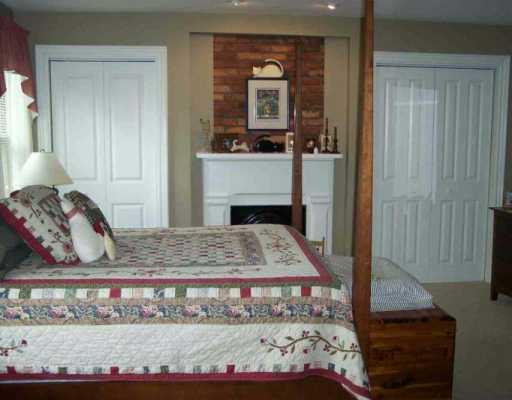 8345 Tanglewood Road Pittsburgh, PA 15237 - Photo 7 of 8 Swimming Pool/Hot Tub/Sauna.