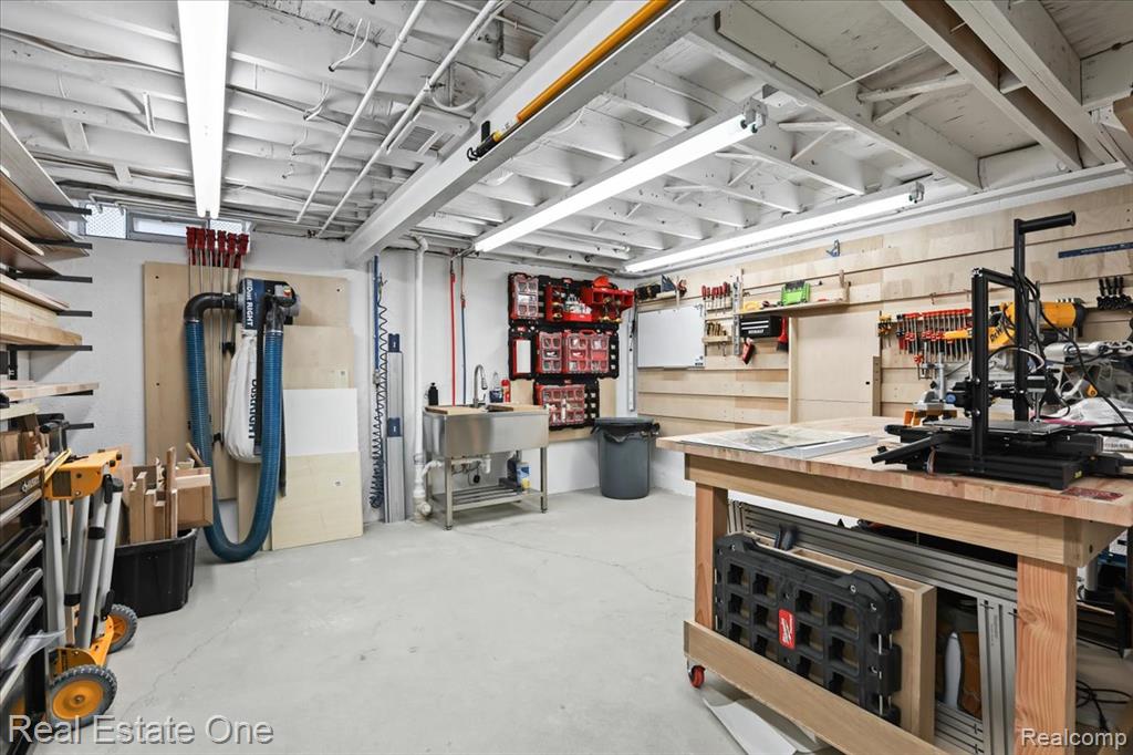 44650 West 11 Mile Road Novi, MI 48375 - Photo 30 of 51
