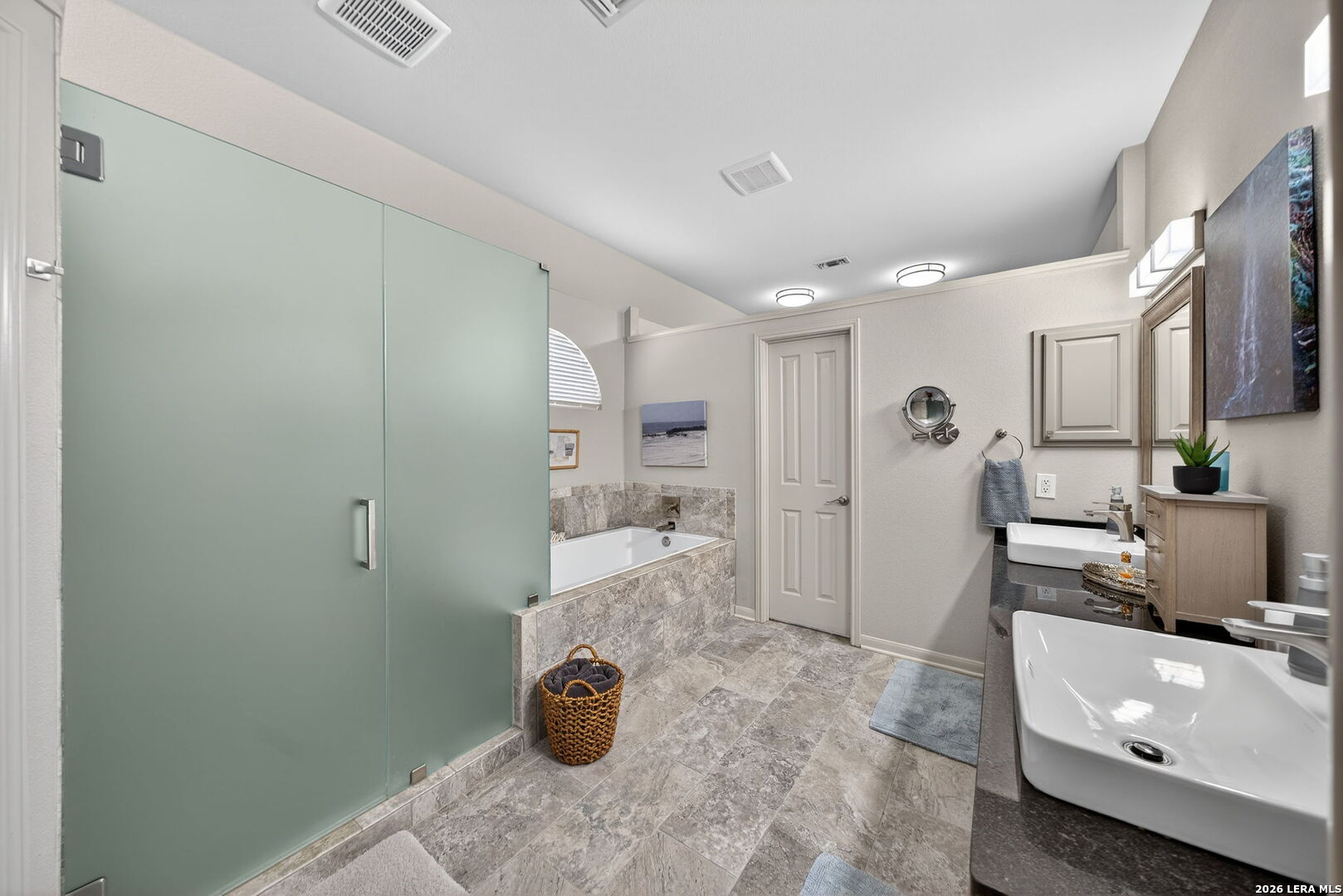 9331 Tyler Oaks Helotes, TX 78023 - Photo 26 of 47 a living room with furniture and a wooden floor