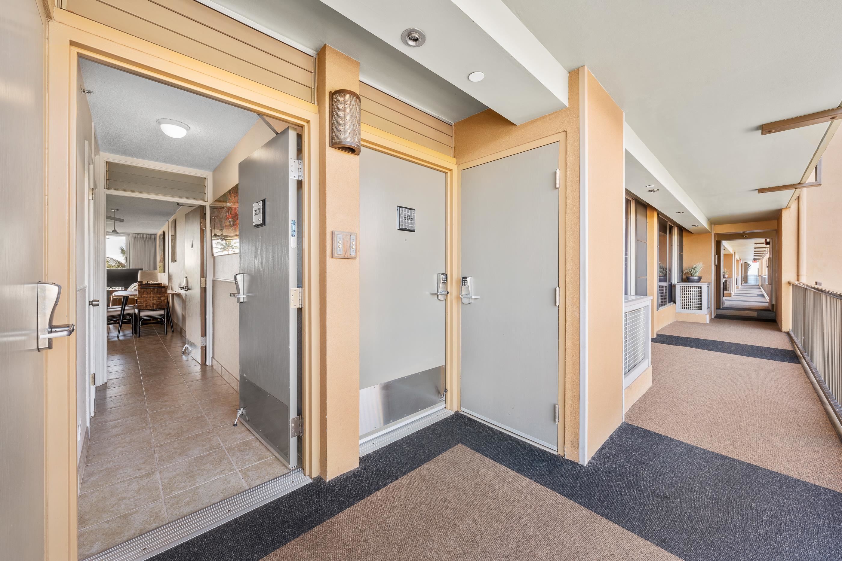 2960 South Kihei Road, Unit 310 Kihei, HI 96753 - Photo 24 of 35 a view interior of the house