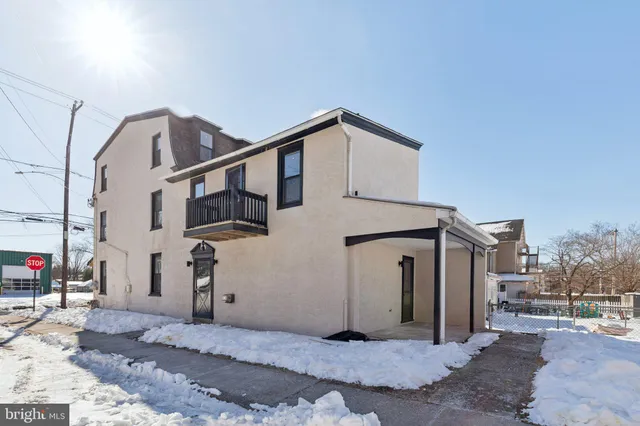 $499,000 | 215 Bridge Street, Mont Clare, PA 19453