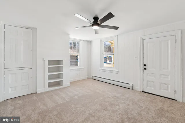 $499,000 | 215 Bridge Street, Mont Clare, PA 19453