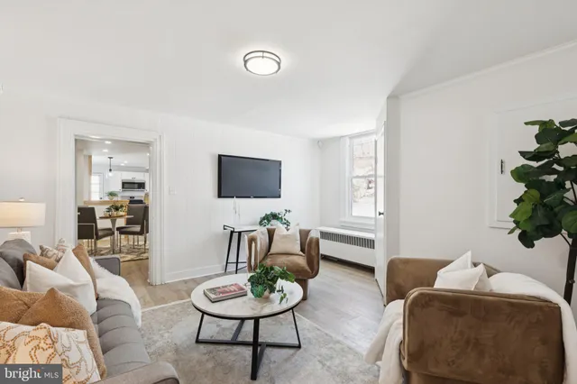 $499,000 | 215 Bridge Street, Mont Clare, PA 19453