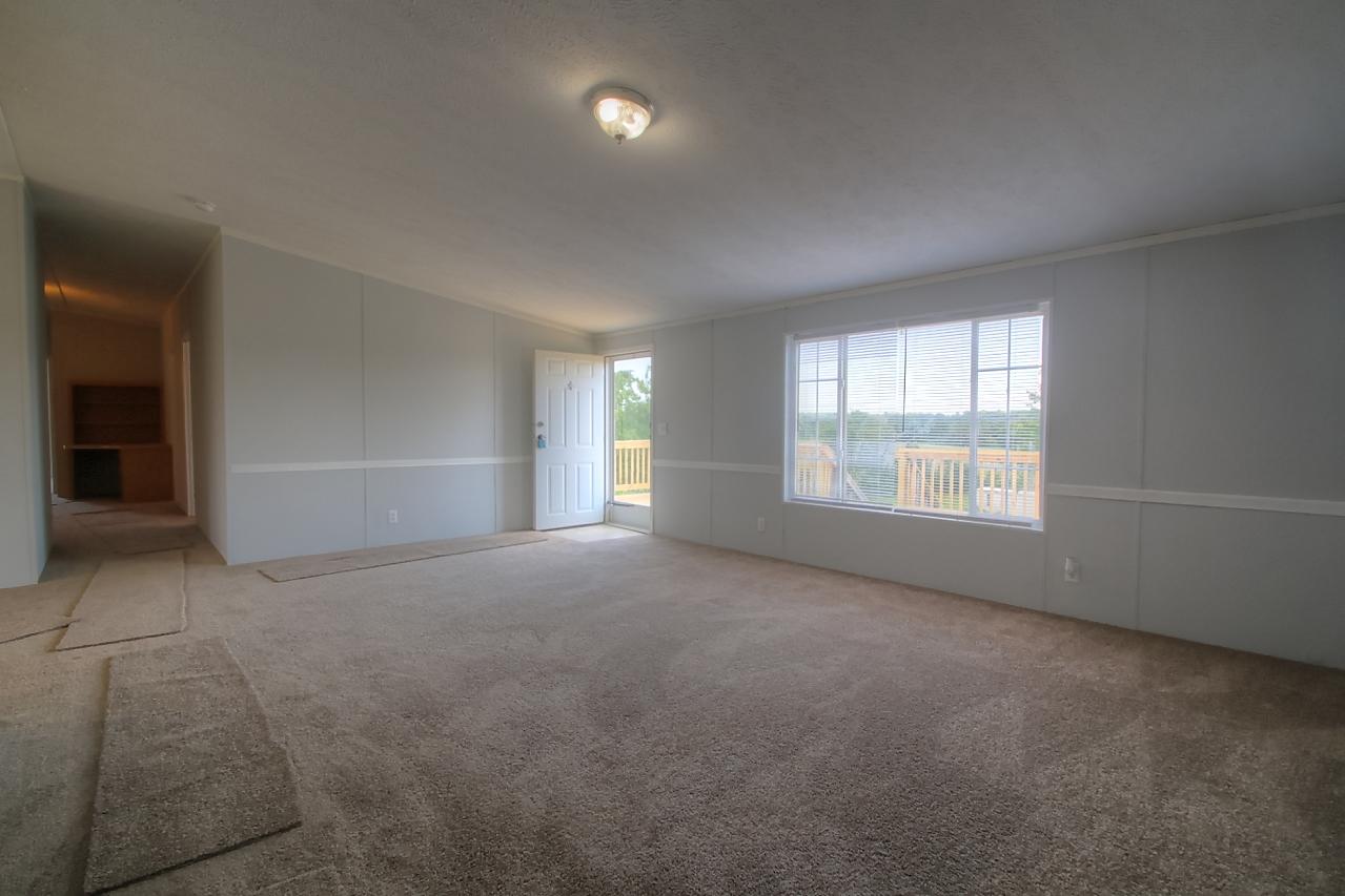 1438 Eberle Road McKee, KY 40447 - Photo 6 of 53 22