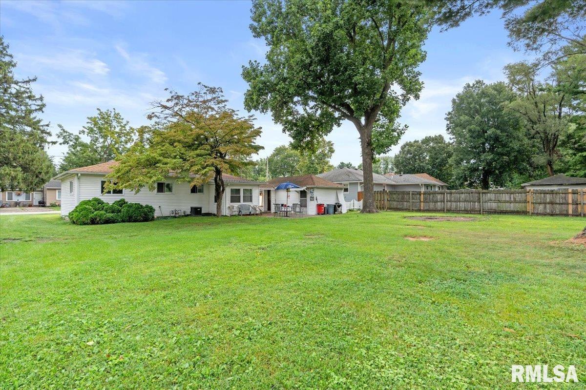 3012 East Enos Avenue Springfield, IL 62702 - Photo 24 of 28 Gallery Image 24