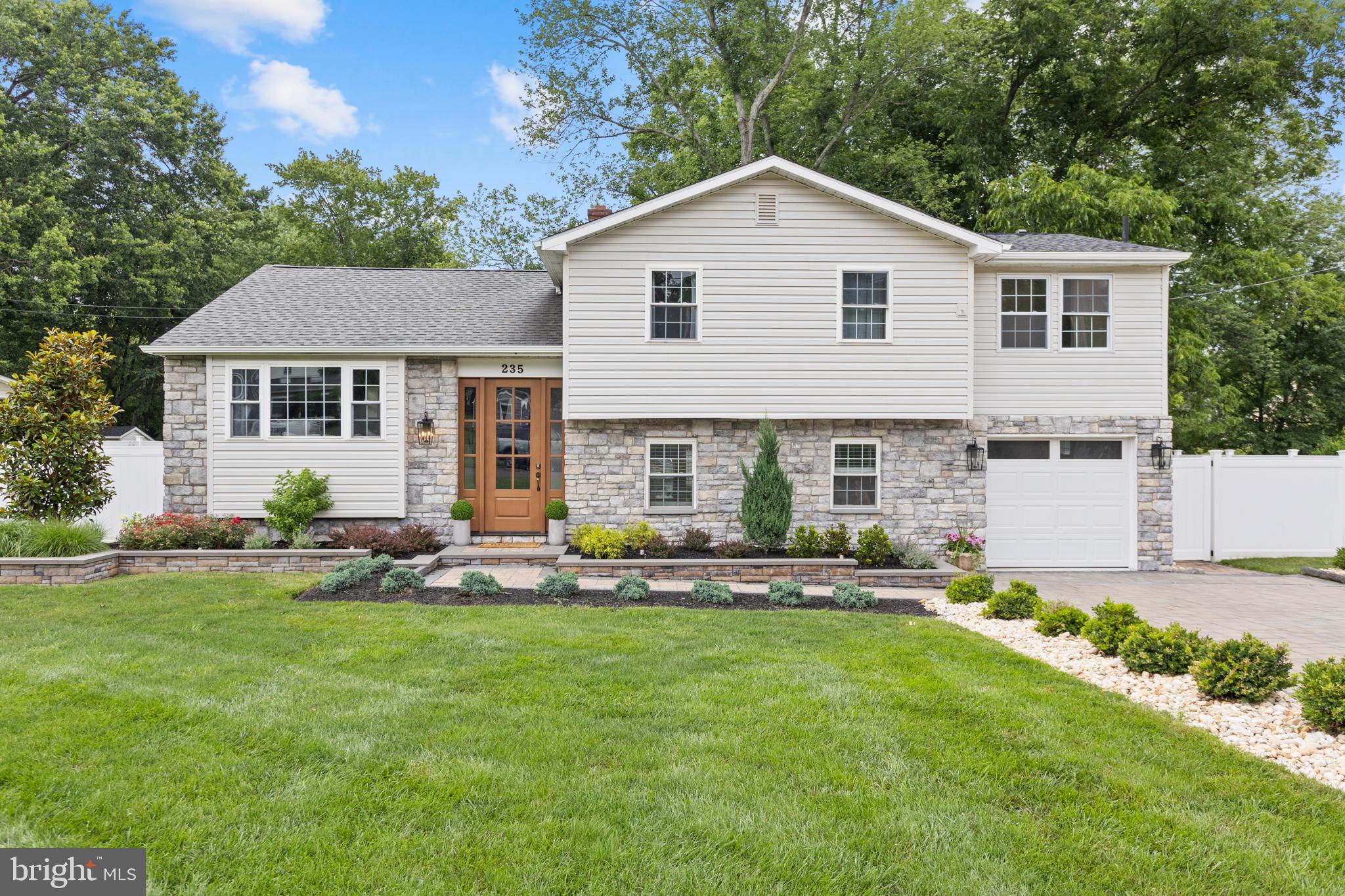 235 Valley Road Morrisville, PA 19067 - Photo 2 of 47