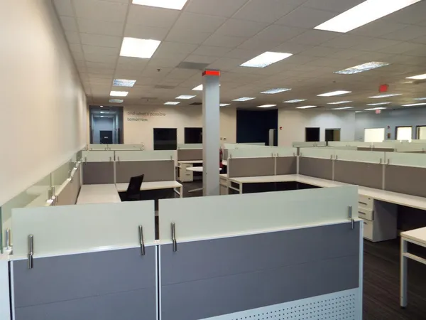 $17 | 3002 North Commerce Parkway, Miramar, FL 33025