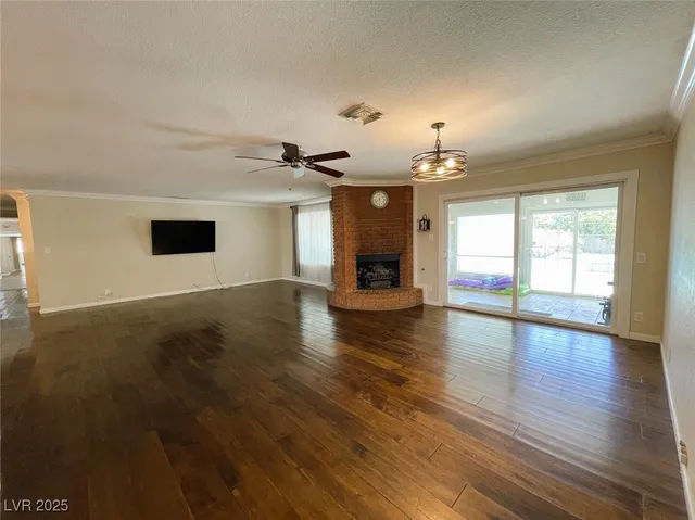 $4,995 | 5328 South Topaz Street, Las Vegas, NV 89120