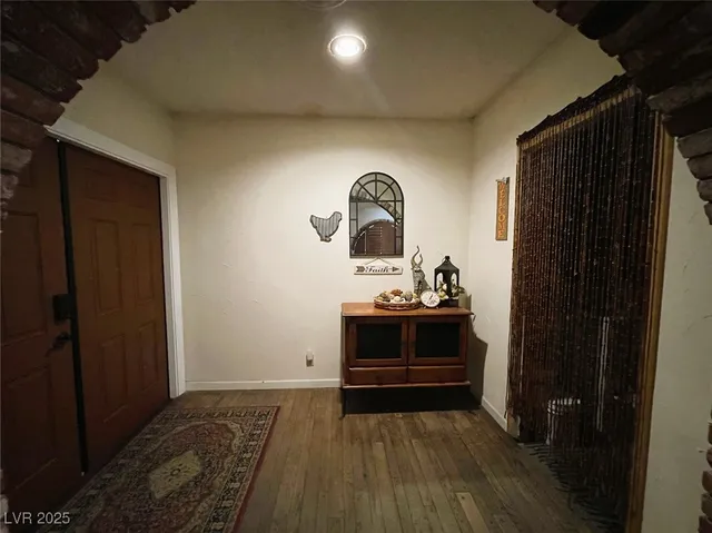 $4,995 | 5328 South Topaz Street, Las Vegas, NV 89120