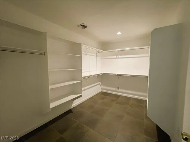 $4,995 | 5328 South Topaz Street, Las Vegas, NV 89120