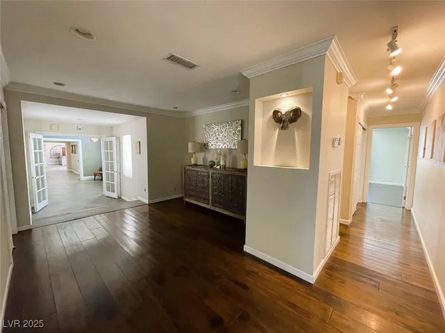 $4,995 | 5328 South Topaz Street, Las Vegas, NV 89120