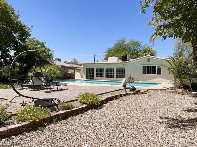 $4,995 | 5328 South Topaz Street, Las Vegas, NV 89120