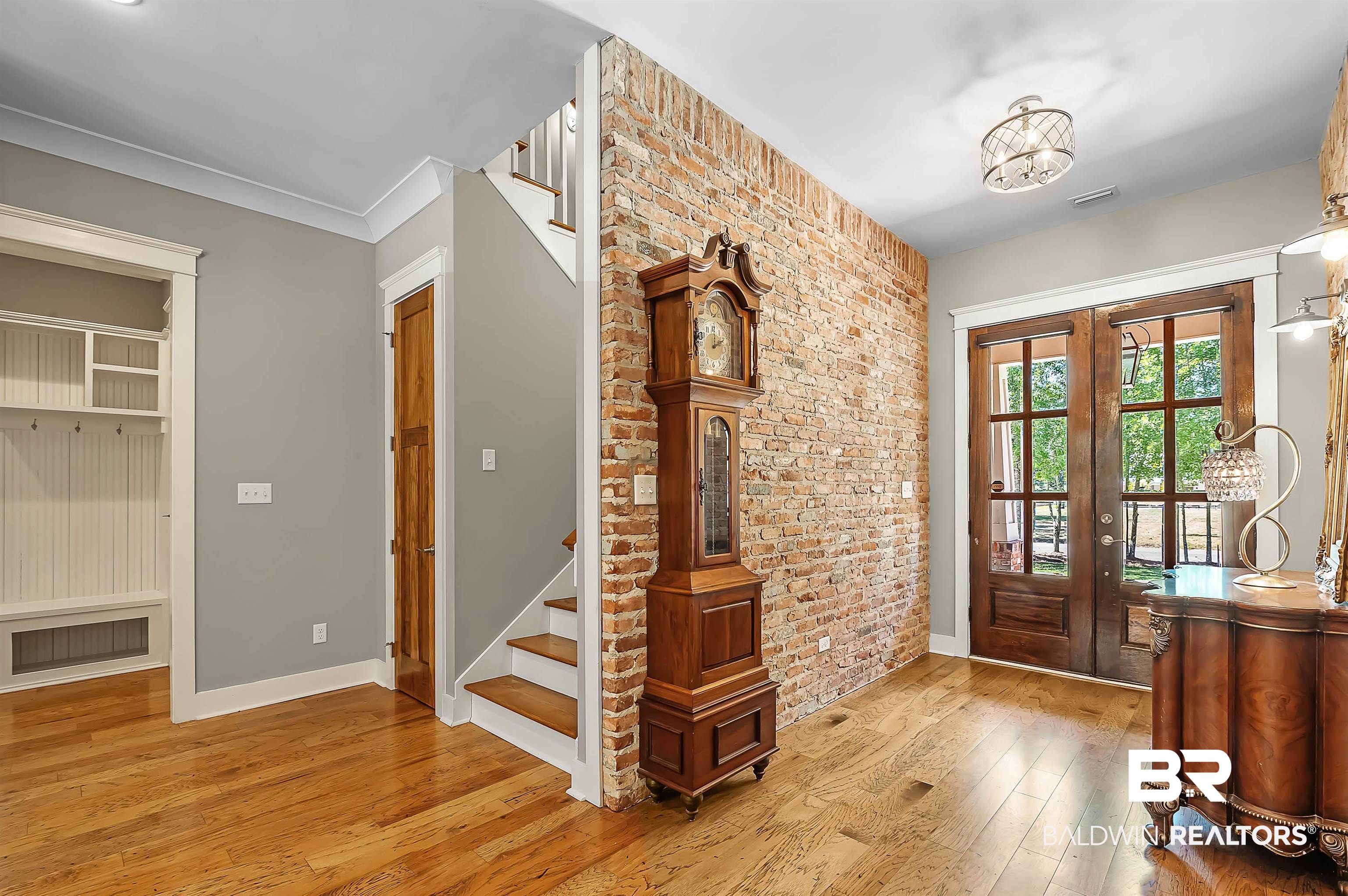 212 Simon Street Fairhope, AL 36532 - Photo 18 of 49 Hall-Foyer