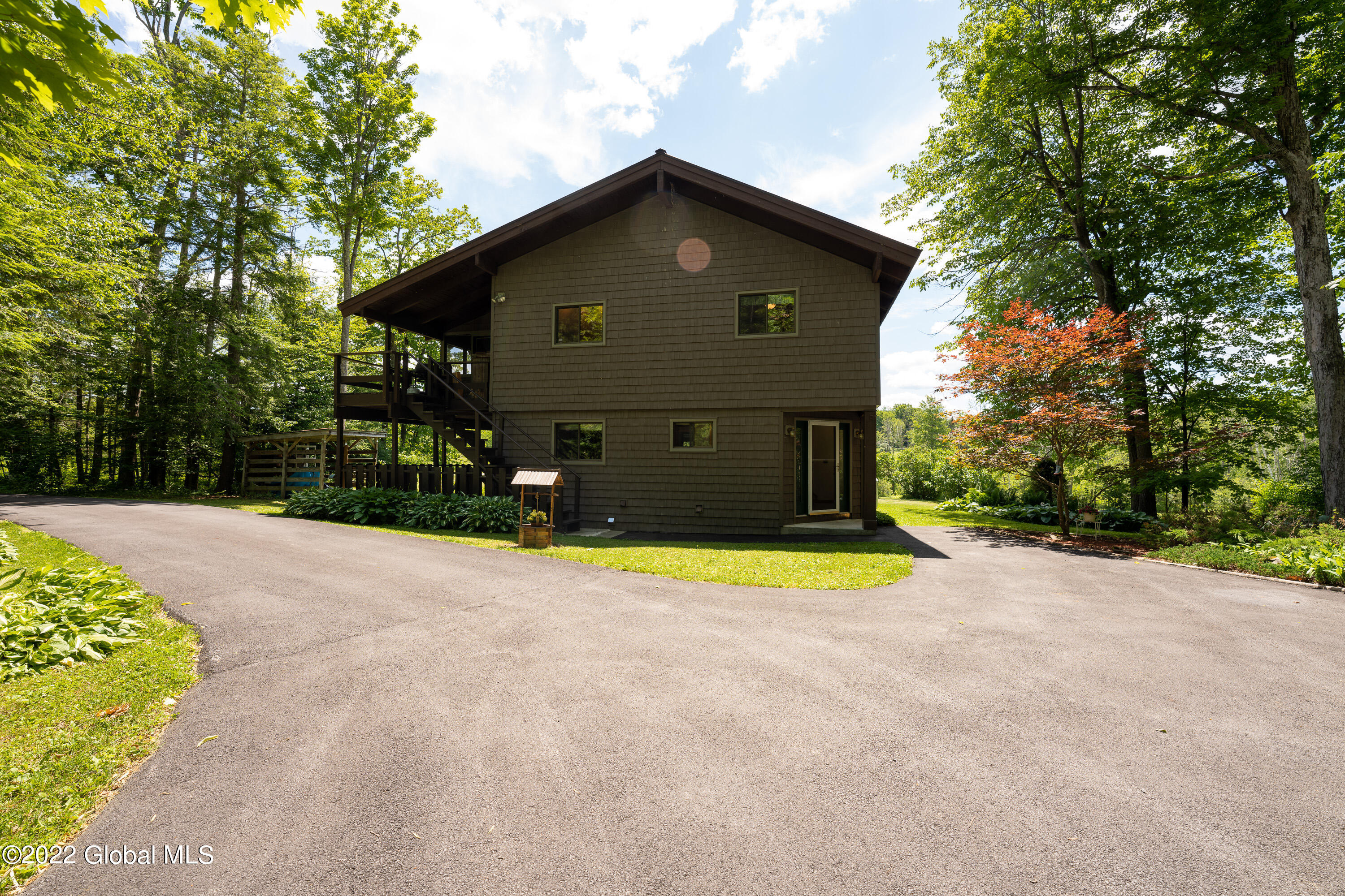 137 Ostrander Road Wright, NY 12053 - Photo 5 of 78 0 Front 9