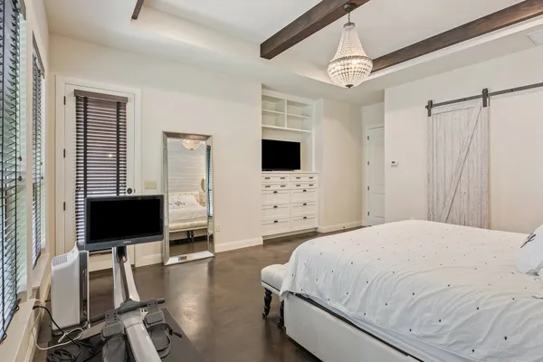 $995,000 | 320 Ridge View Drive, Georgetown, TX 78628