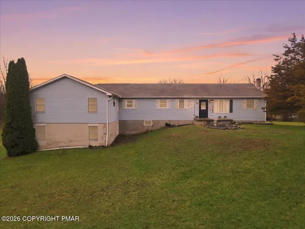 $499,000 | 119 Hildabrant Lane, Saylorsburg, PA 18353