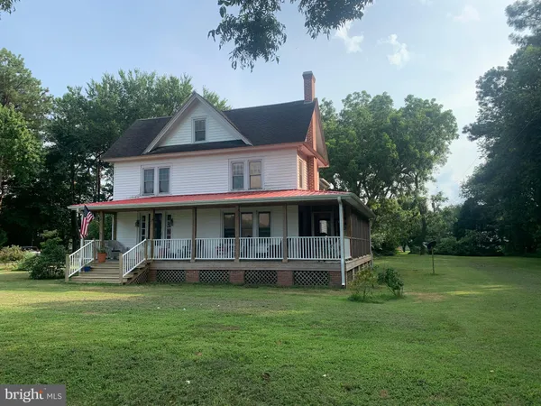 $2,050,000 | 18646 Airport Drive, Melfa, VA 23410