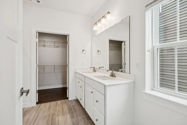 $636,000 | 1829 Amesbury Lane, Nashville, TN 37221