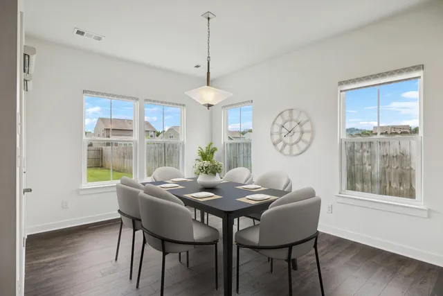 $636,000 | 1829 Amesbury Lane, Nashville, TN 37221