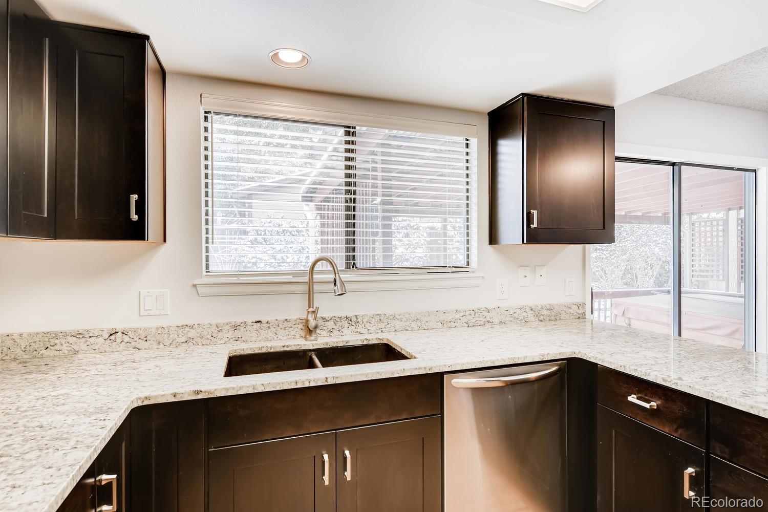 9148 Rimrock Court Highlands Ranch, CO 80126 - Photo 11 of 26 Gallery Image 11