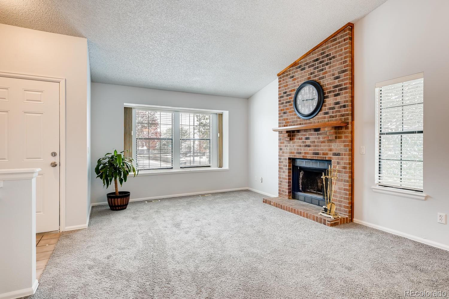 9148 Rimrock Court Highlands Ranch, CO 80126 - Photo 3 of 26 Gallery Image 3