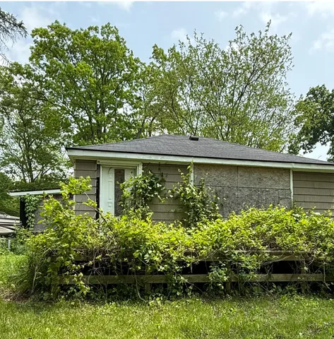 $189,000 | 11108 Silver Lake Road, South Lyon, MI 48178