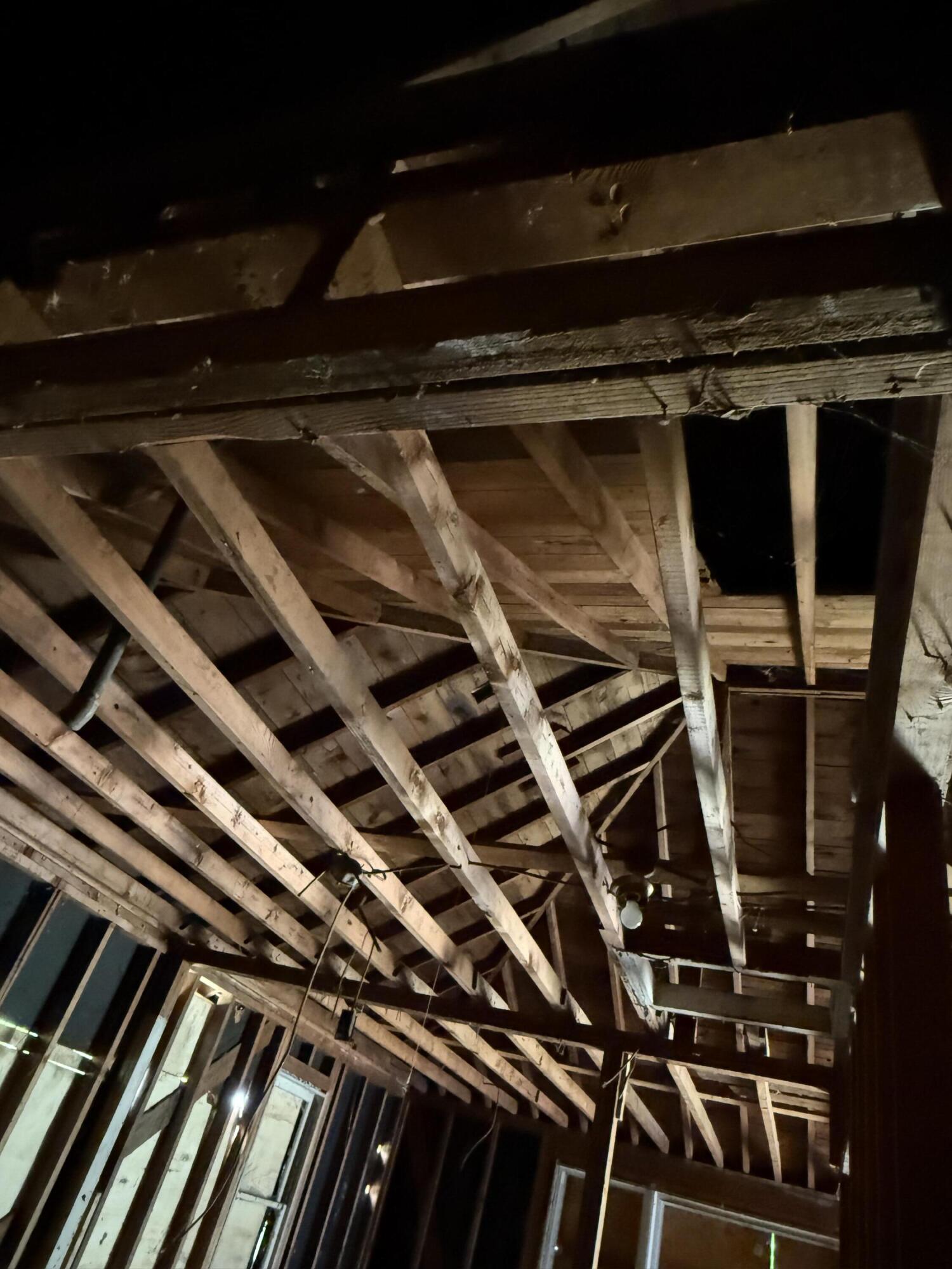 11108 Silver Lake Road South Lyon, MI 48178 - Photo 31 of 31 Main Floor