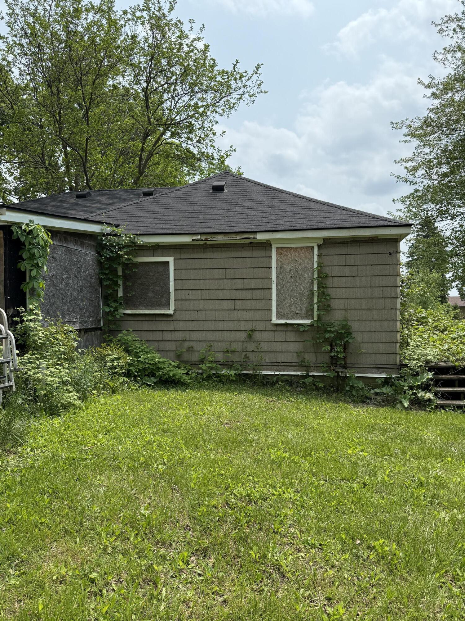 11108 Silver Lake Road South Lyon, MI 48178 - Photo 6 of 31 IMG_1749