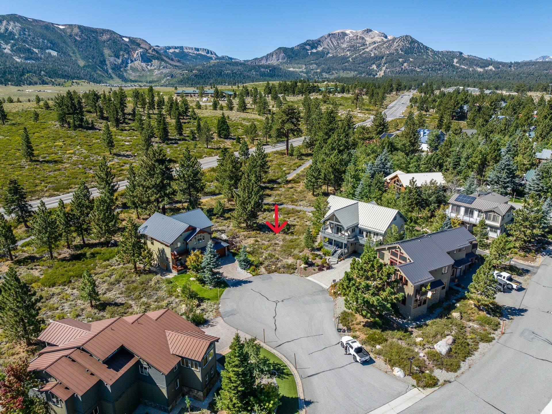 22 Hub Circle Mammoth Lakes, CA 93546 - Photo 3 of 17