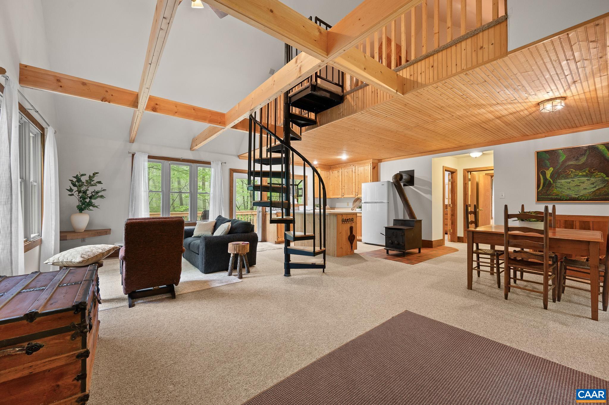 270 Little Cabin Road Amherst, VA 24521 - Photo 4 of 49 Gallery Image 4