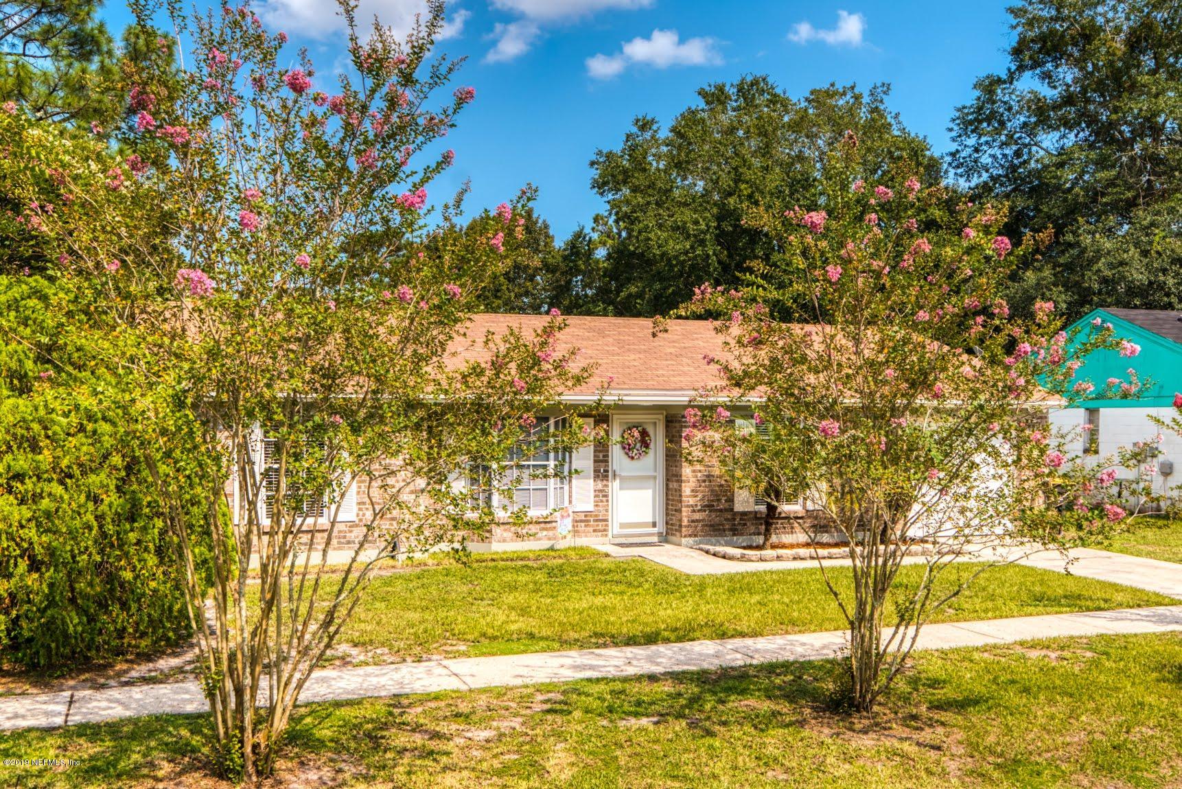 2569 Spring Lake Road West Jacksonville, FL 32210 - Photo 2 of 22 Front